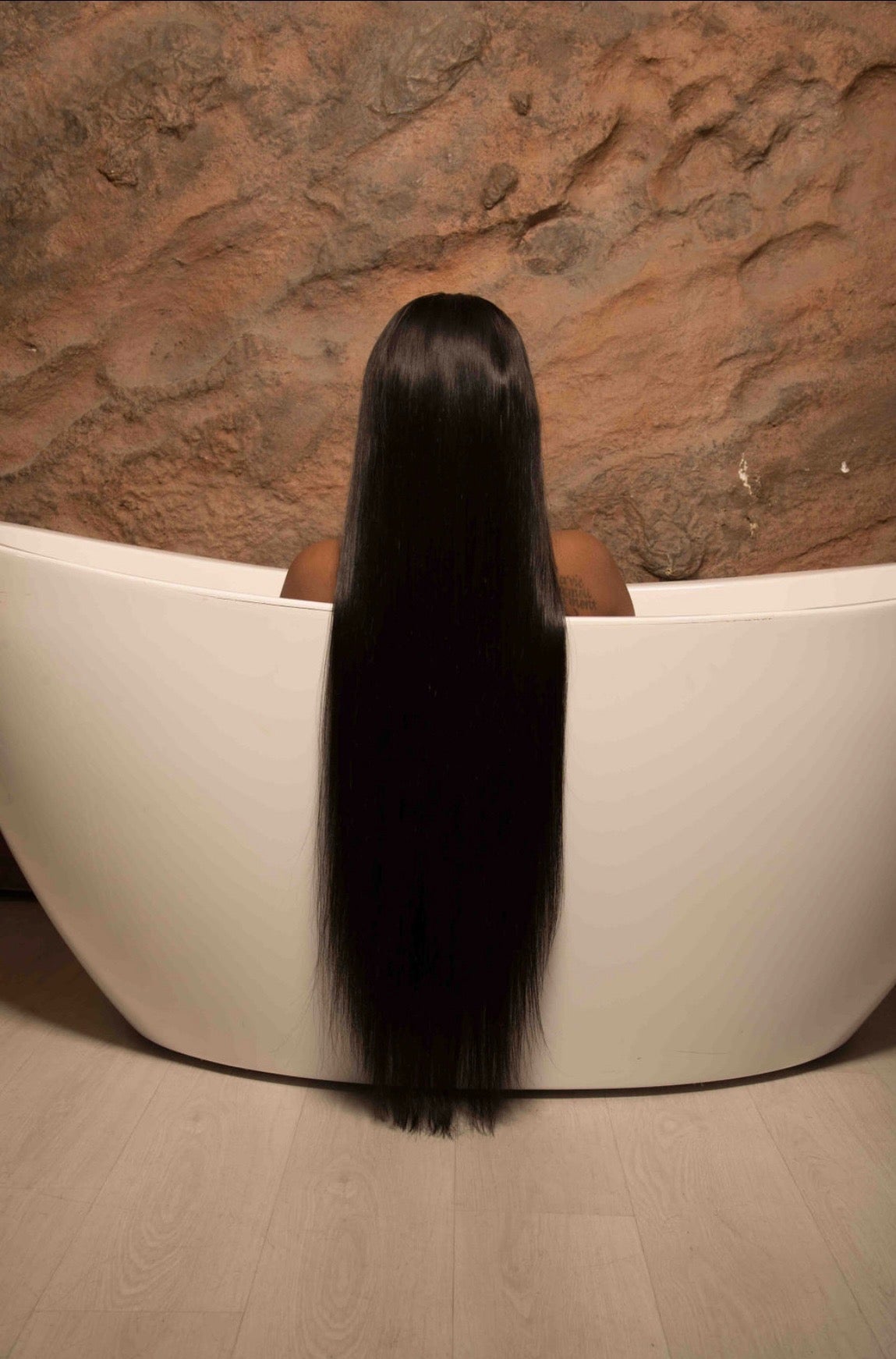 Straight 5x5 HD Megga Wig